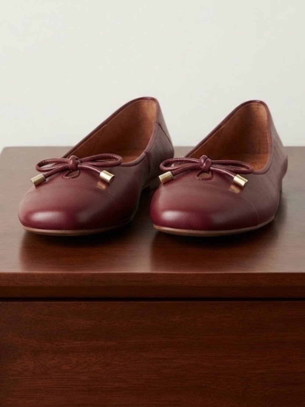 Classy Women's Burgundy Leather Ballet Flats with Bow